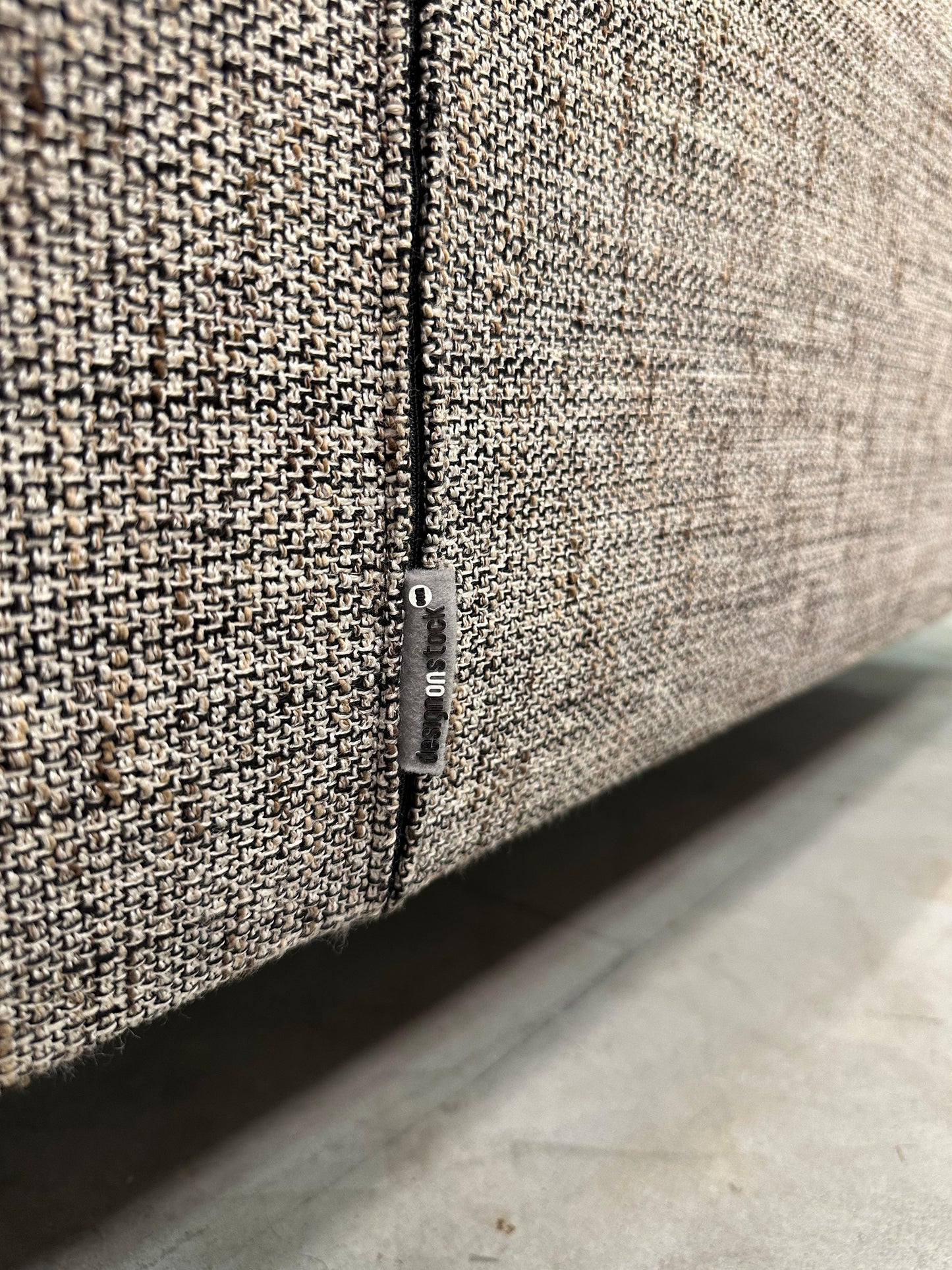 ZGAN Design on Stock Bloq 3-zits bank Beige Gemêleerd