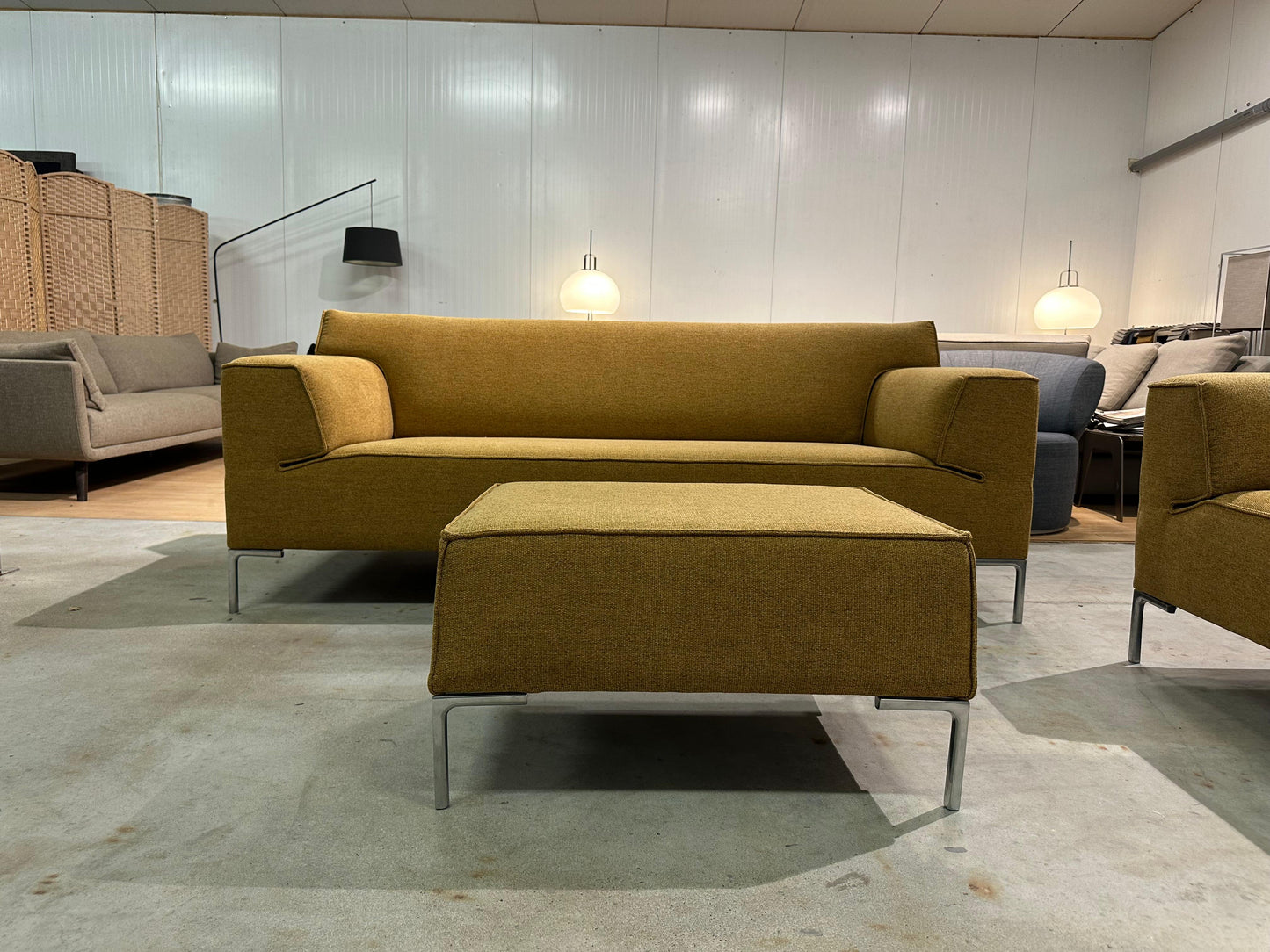 Nieuw Design on Stock Bloq 2.5-Zits Bank – NP: €8.000
