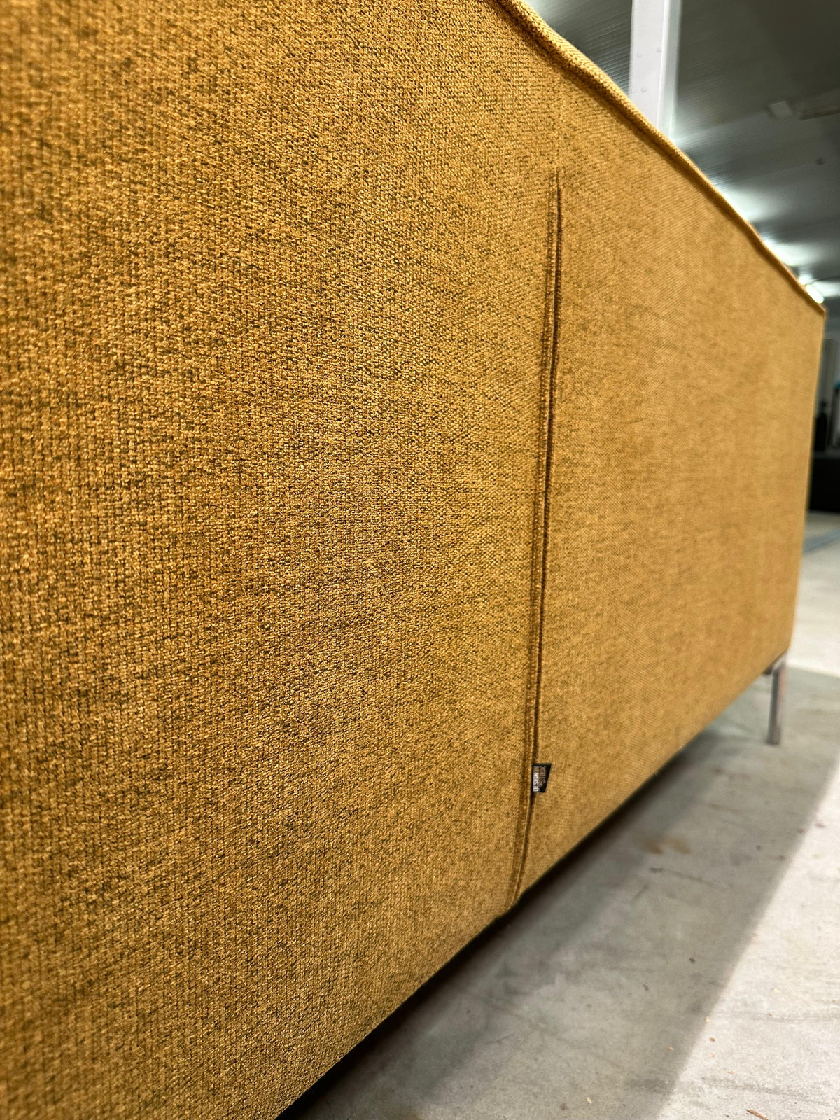 Nieuw Design on Stock Bloq 2.5-Zits Bank – NP: €8.000