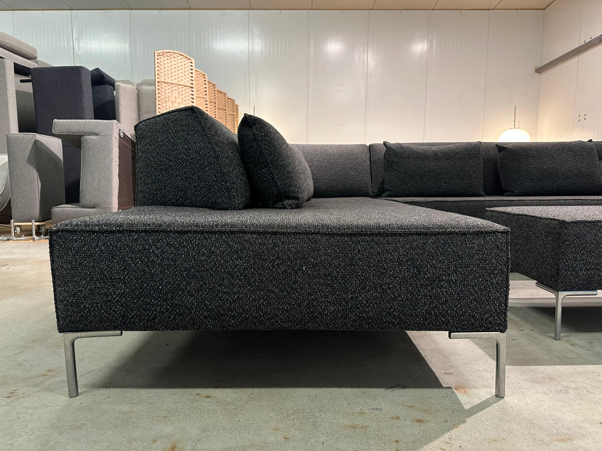 Design on Stock Bloq XXL Hoekbank + Hocker – NP: €8.000