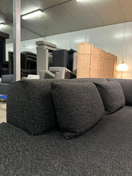 Design on Stock Bloq XXL Hoekbank + Hocker – NP: €8.000