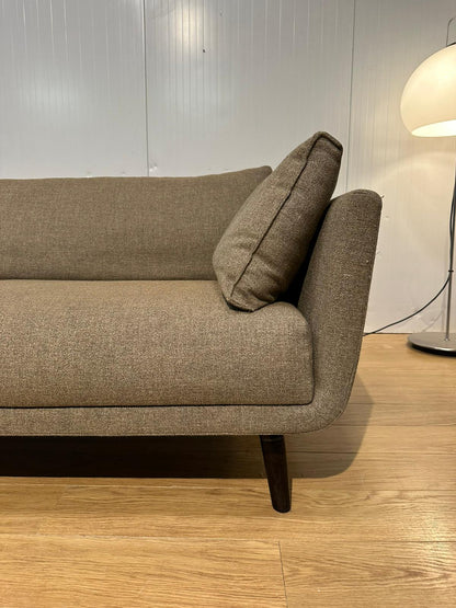 ZGAN Design on Stock Byen 5-Zits Taupe – NP: €6.500