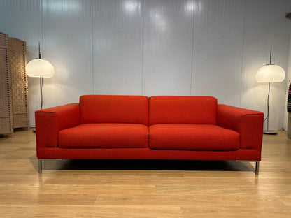 Design on Stock Aikon 3-Zits Rood Ploegwool – NP: €6.000