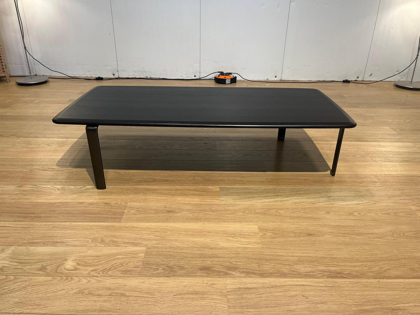 ZGAN Minotti Perry Salontafel – NP: €4.500