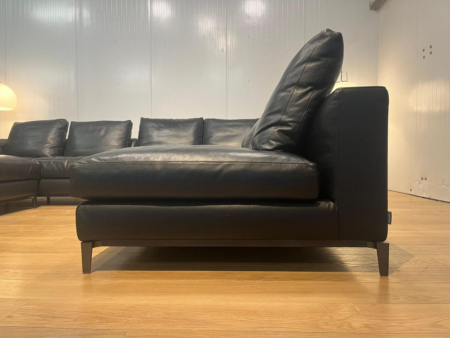 Minotti Andersen 4-Delige Zwarte Leren Hoekbank NP: 35.000