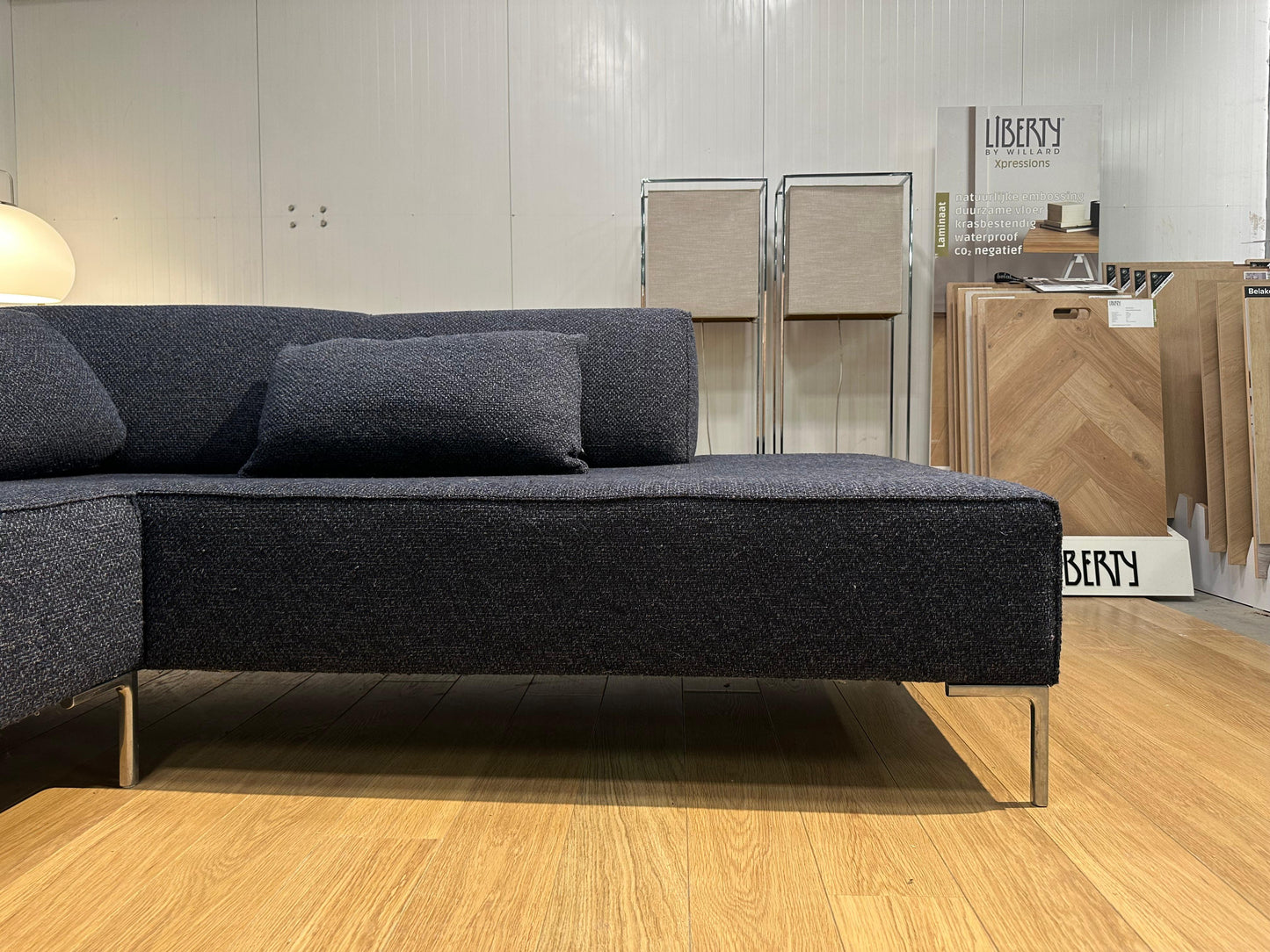 Design on Stock Bloq XXL Donkerblauw – NP: €7.500