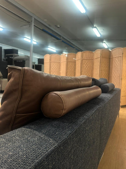 Design on Stock Aikon Lounge Hoekbank – NP: €7.500