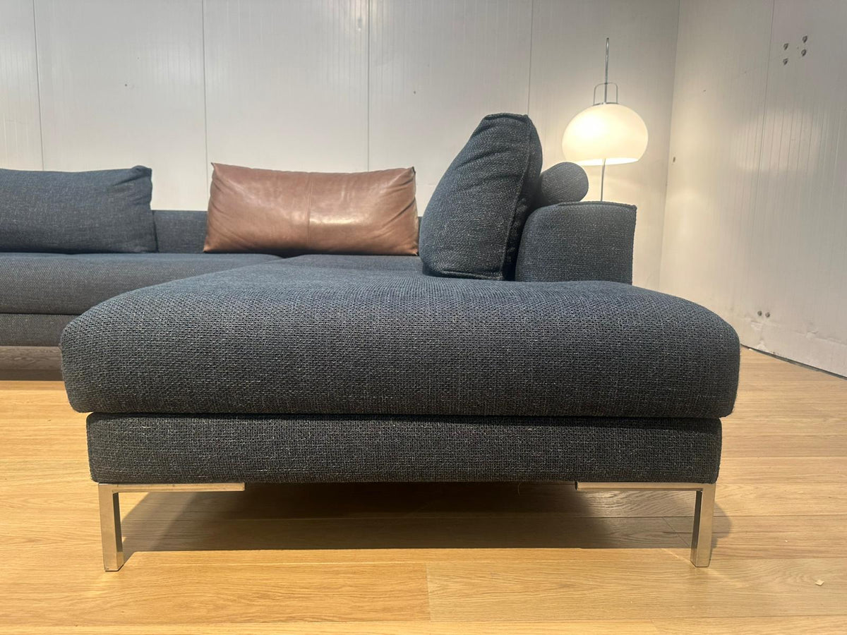 Design on Stock Aikon Lounge Hoekbank – NP: €7.500