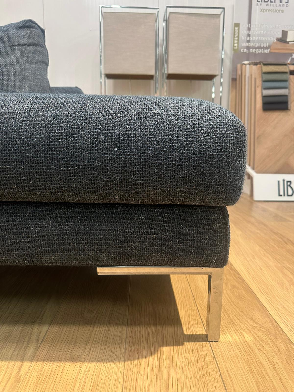 Design on Stock Aikon Lounge Hoekbank – NP: €7.500