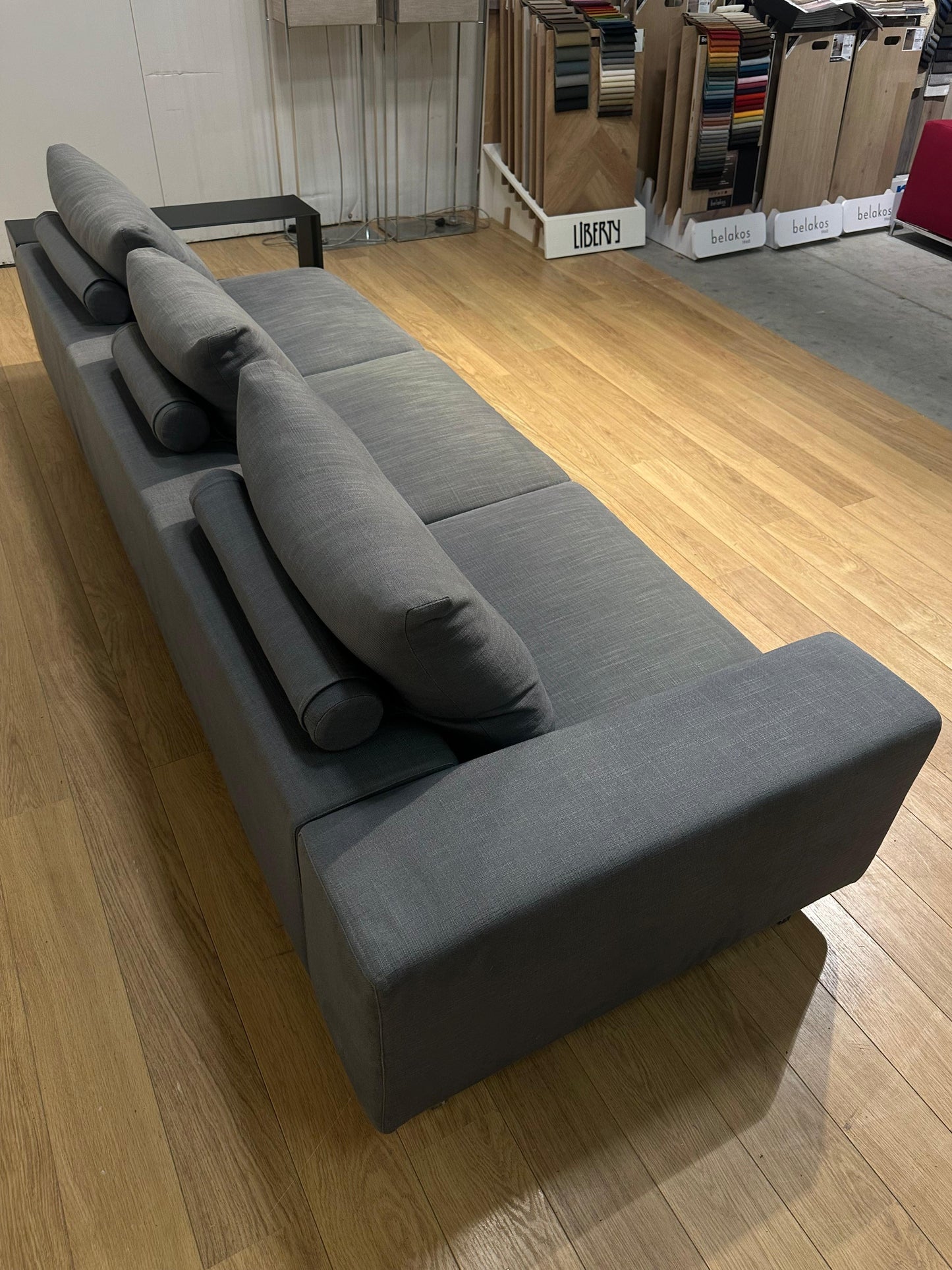 ZGAN Flexform Lightpiece 4-Zits Bank Grijsblauw NP: €12.000