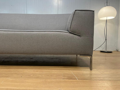 NIEUWSTAAT Design on Stock Bloq 4-Zits Ploegwol – NP: €4.500