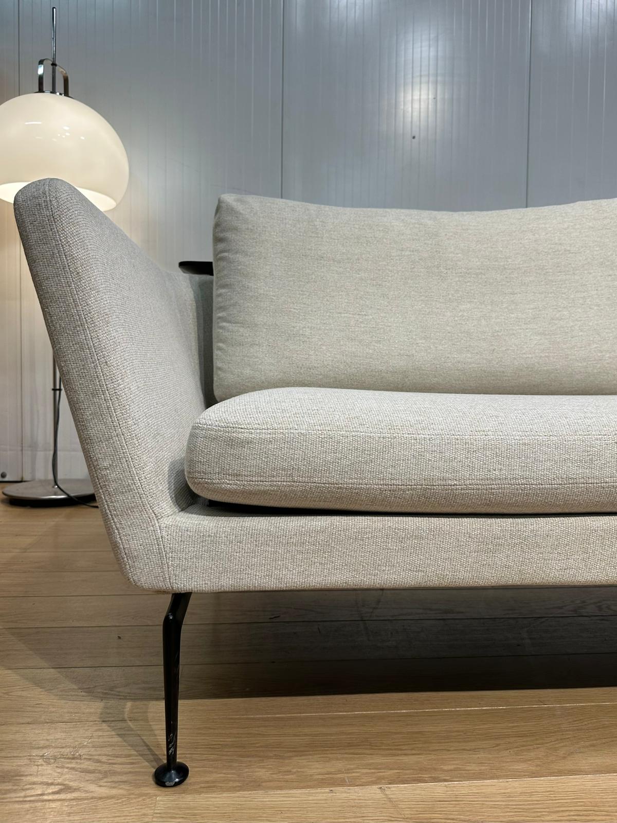Vitra Suita Hoekbank + Plate Table – Ecru
