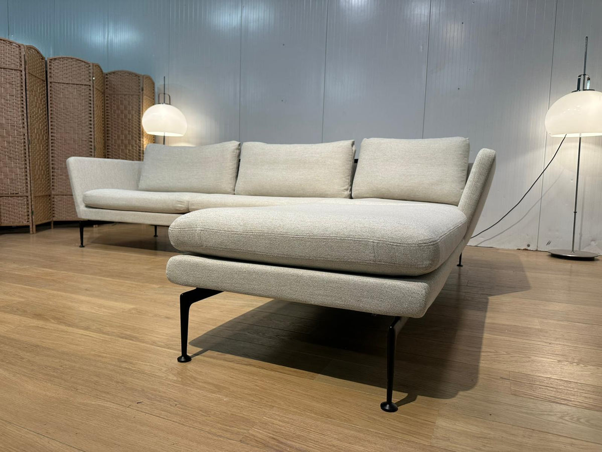 Vitra Suita Hoekbank + Plate Table – Ecru