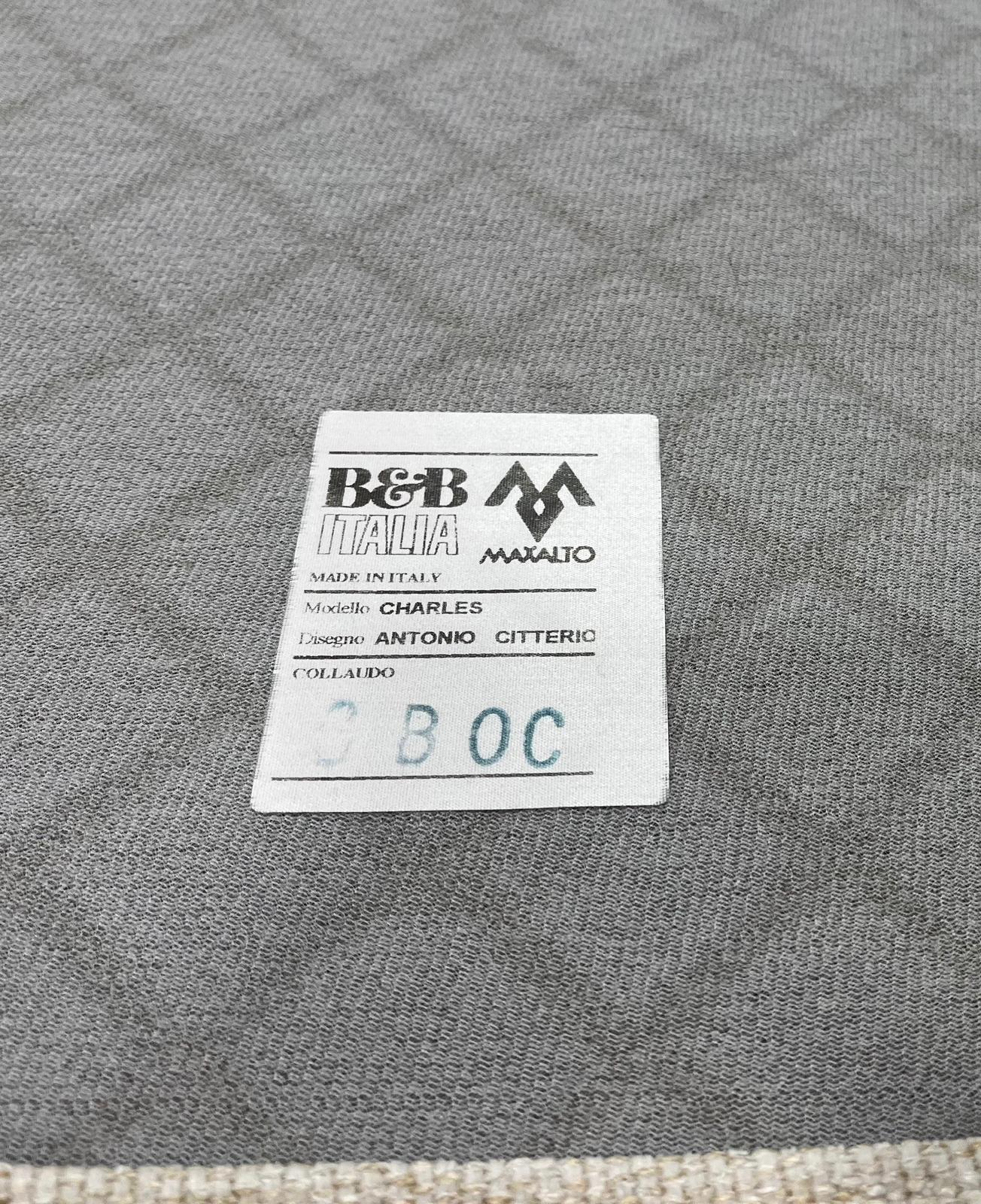 B&B Italia Charles Hoekbank – Nieuw Gestoffeerd (Ecru)