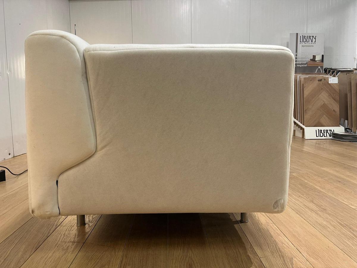Cassina 3-Zits Bank – Ter Herstoffering