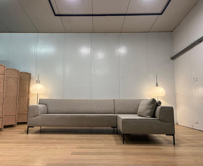 ZGAN Design on Stock Bloq Hoekbank Beige + Extra Kussen