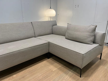 ZGAN Design on Stock Bloq Hoekbank Beige + Extra Kussen