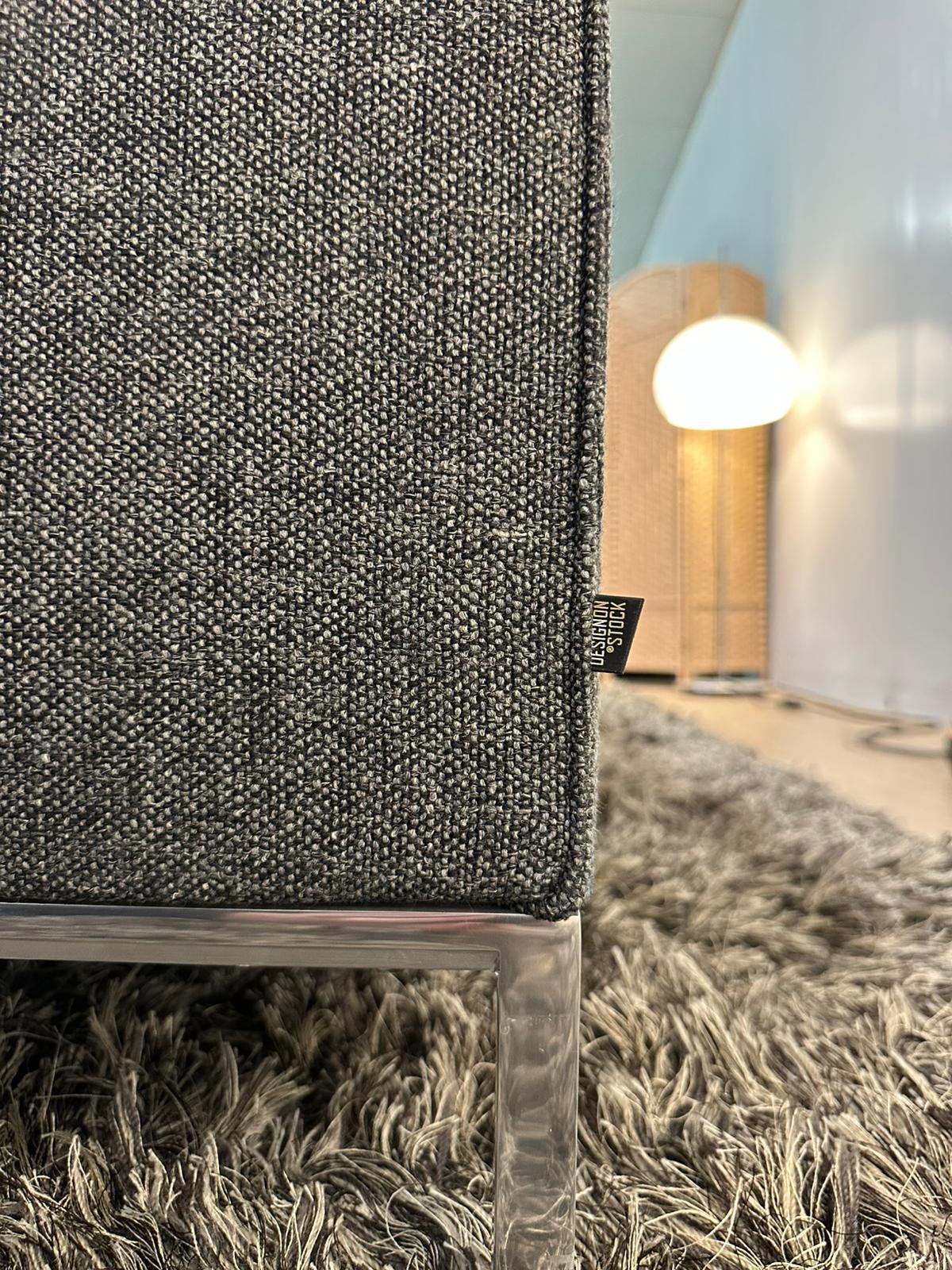 ZGAN Design on Stock Aikon Lounge 4 Zits Antraciet