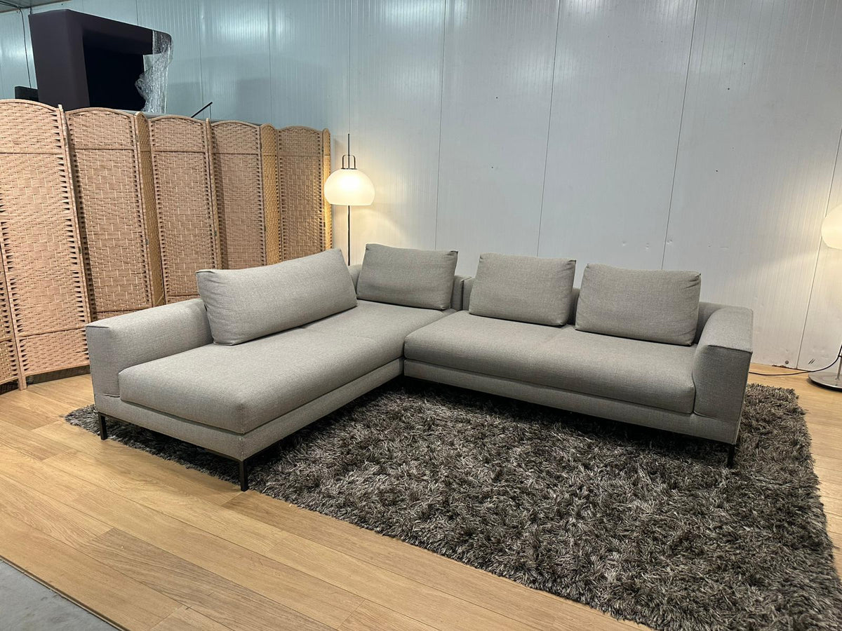 Nieuwstaat Design on Stock Aikon Lounge – NP: €8.500