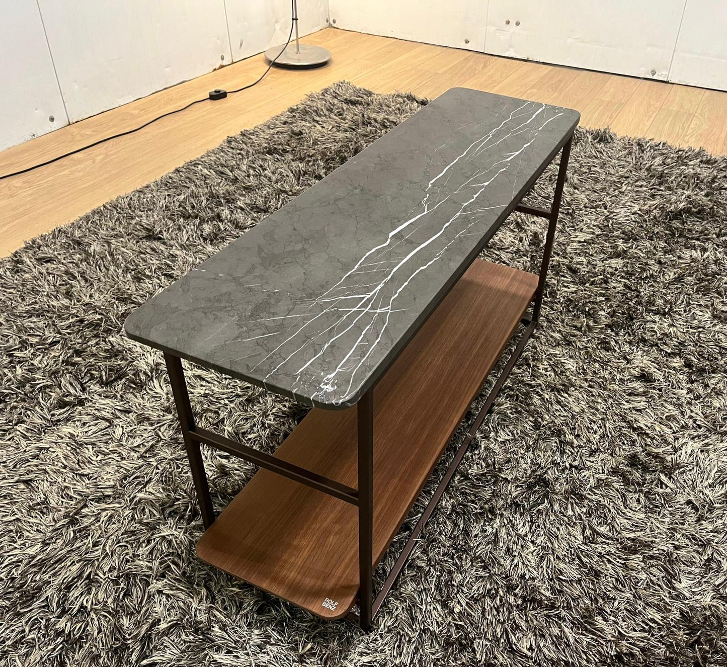 Rolf Benz 987 Bijzettafel Hoog – Design Tafeltje