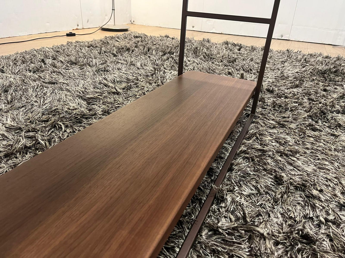Rolf Benz 987 Bijzettafel Hoog – Design Tafeltje