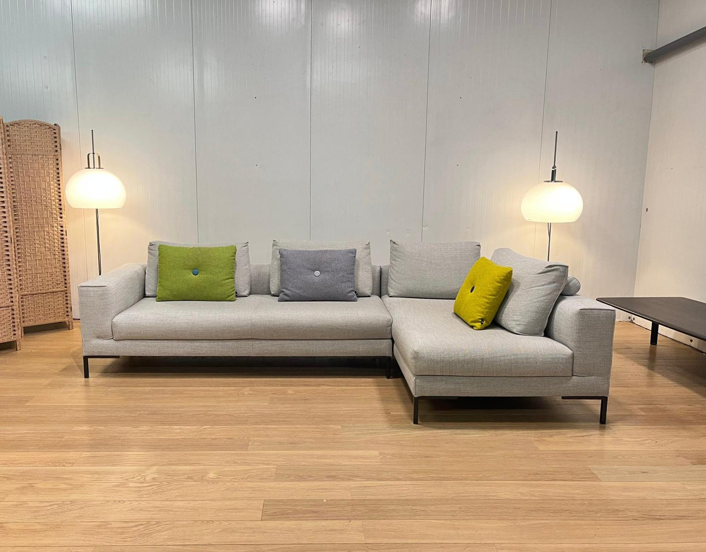 Nieuwstaat Design on Stock Aikon Lounge Hoekbank – NP €8.500