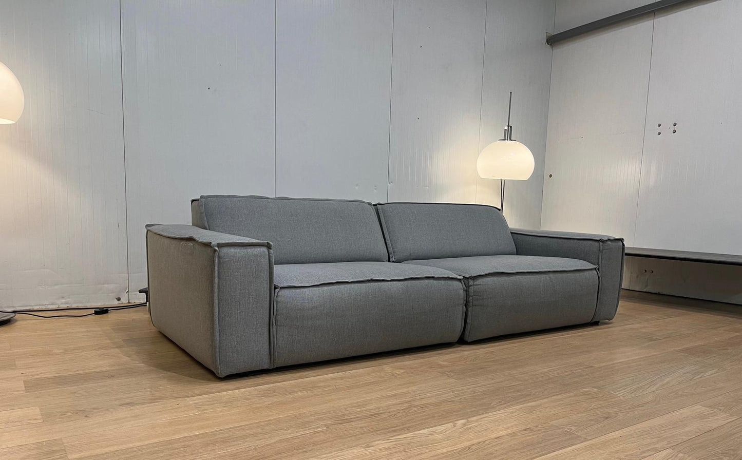 ZGAN Fest Amsterdam 3-Zits Bank + Hocker - KVADRAT Grijs