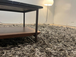 ZGAN Rolf Benz 987 Bijzettafel – NP: €1.497