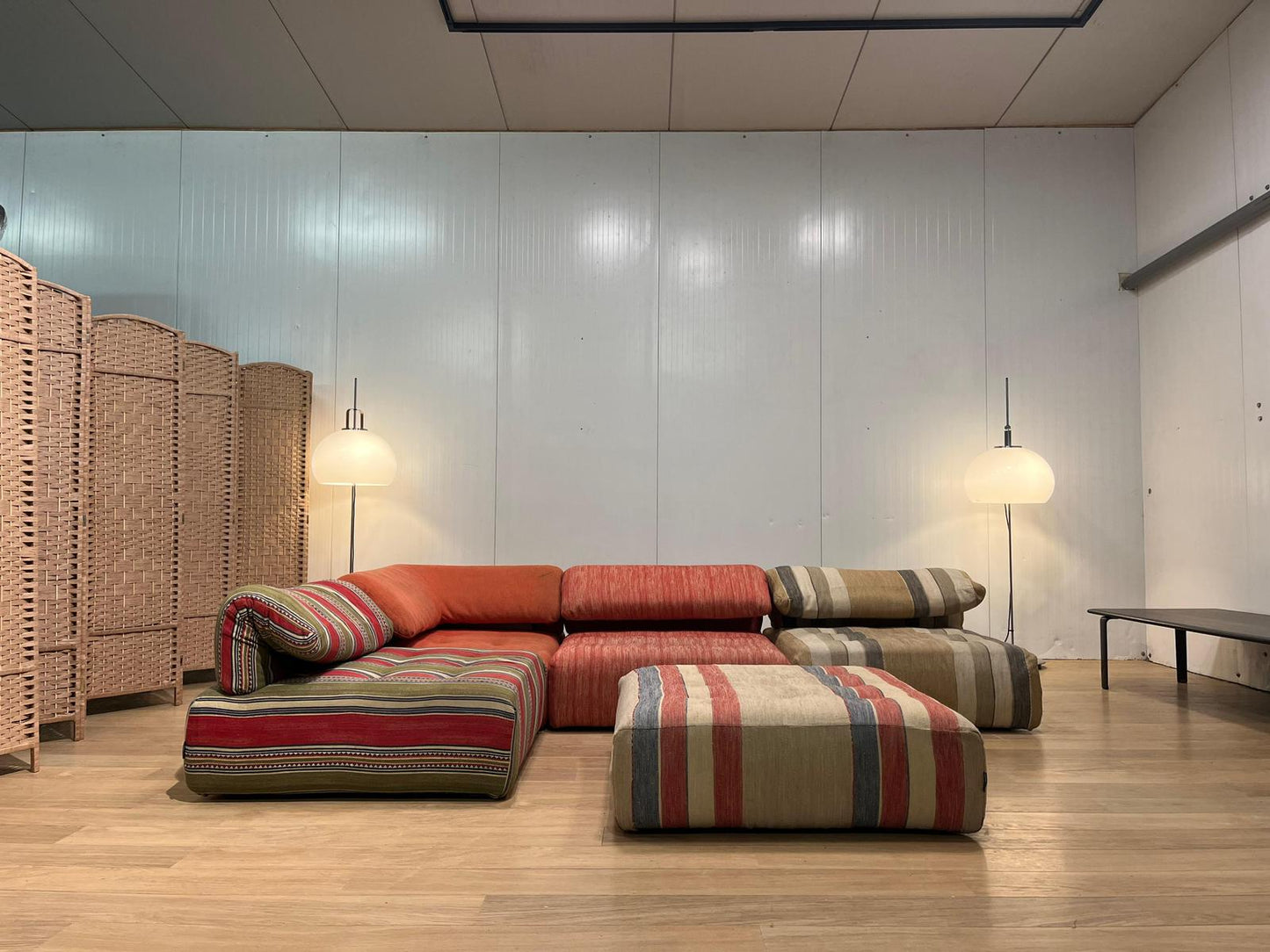 Vintage Roche Bobois Voyage Immobile Hoekbank Set