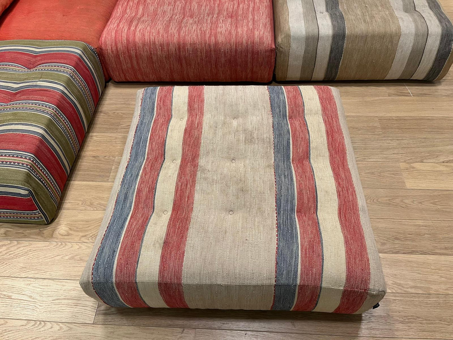 Vintage Roche Bobois Voyage Immobile Hoekbank Set