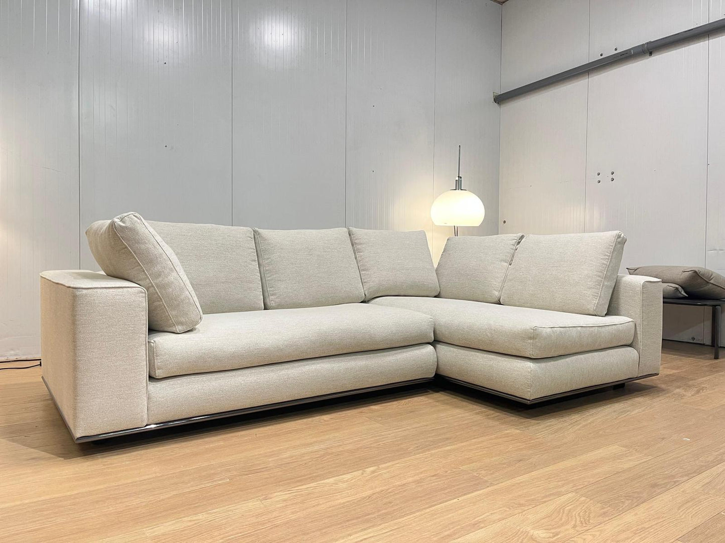 Minotti Hamilton Hoekbank Nieuw Gestoffeerd – NP: €19.500