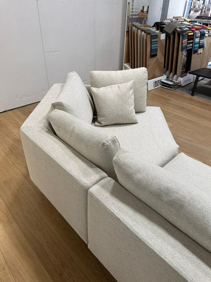 Montis Axel Hoekbank Nieuw Gestoffeerd – NP: €8.000