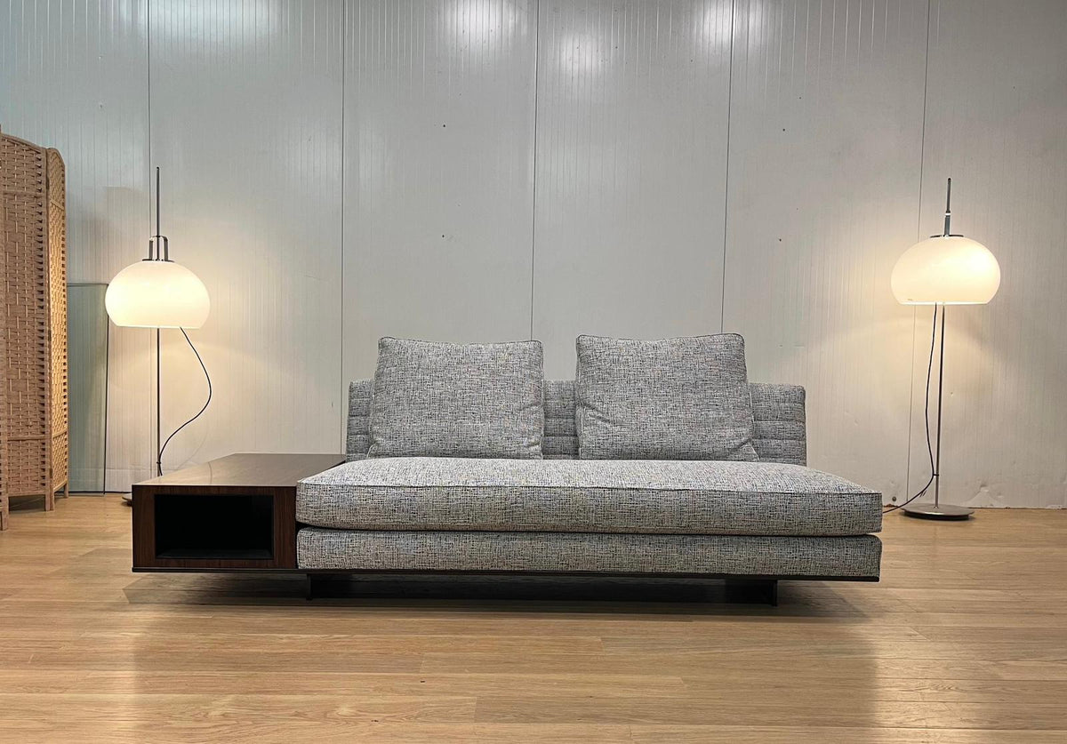 Nieuwstaat Minotti Roger 2 zits met kast – NP €9.000