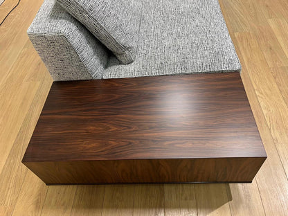 Nieuwstaat Minotti Roger 2 zits met kast – NP €9.000