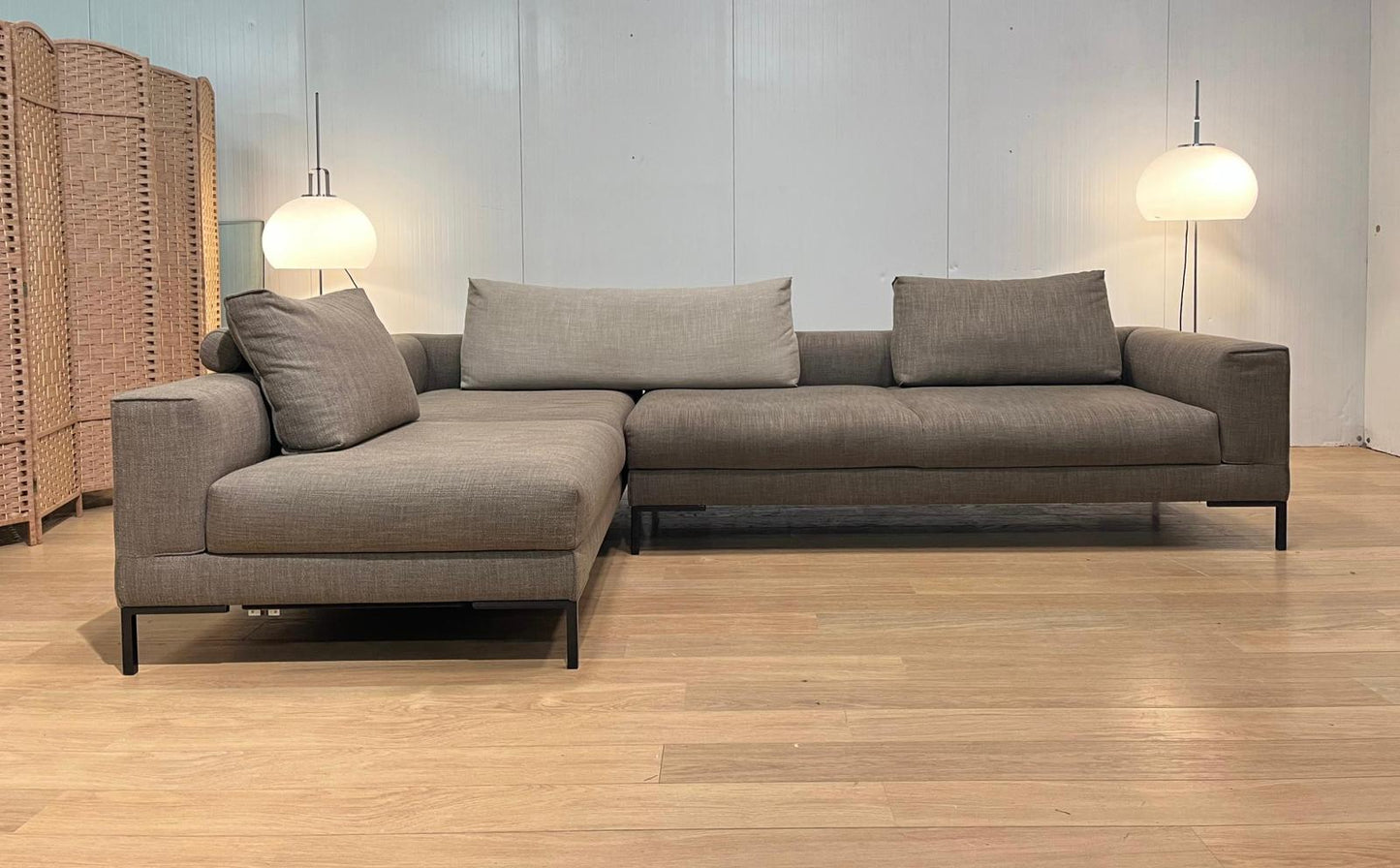 Design on Stock Aikon Lounge Hoekbank Bruin – NP €8.500