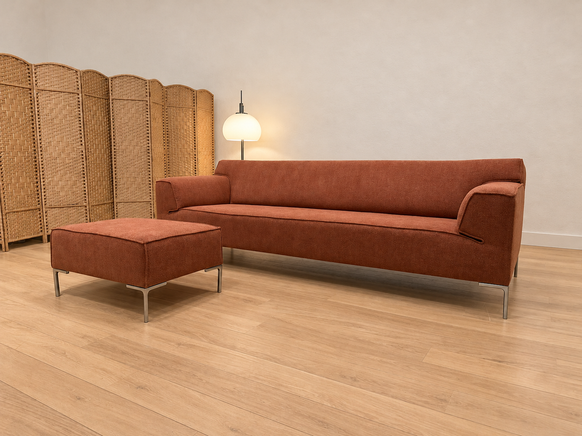 NIEUW geherstoffeerd Design on Stock Bloq 4-zits + hocker