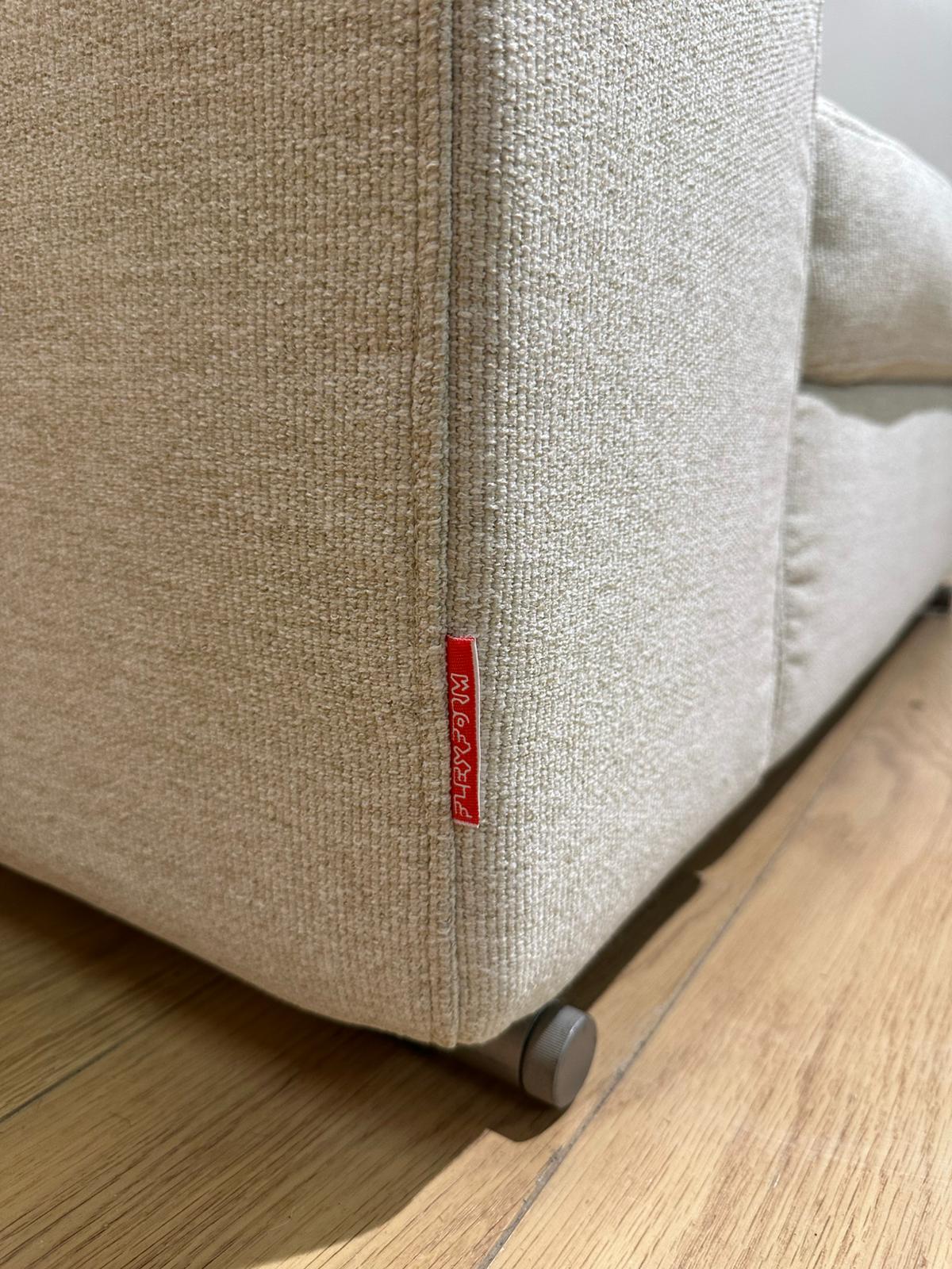 Flexform Groundpiece Hoekbank + Hocker – NP €30.000