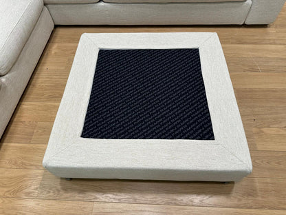 Flexform Groundpiece Hoekbank + Hocker – NP €30.000