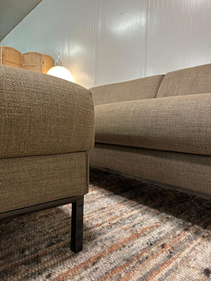 Design on Stock Aikon Hoekbank + Hocker – NP €7.750