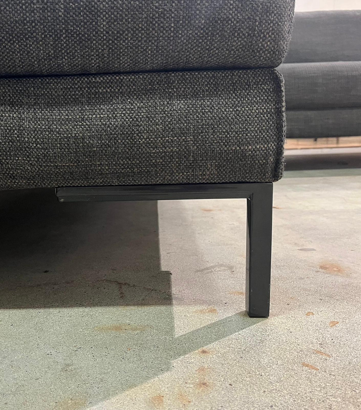 ZGAN Design on Stock Aikon Lounge Hoekbank Antraciet