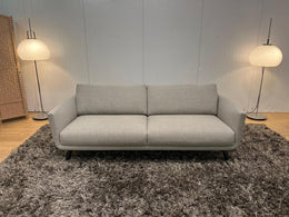 NIEUWSTAAT Design on Stock Byen 3-zits Lichtgrijs