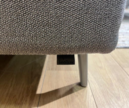 ZGAN Leolux Bellice Hoekbank + Hocker – NP: €17.500