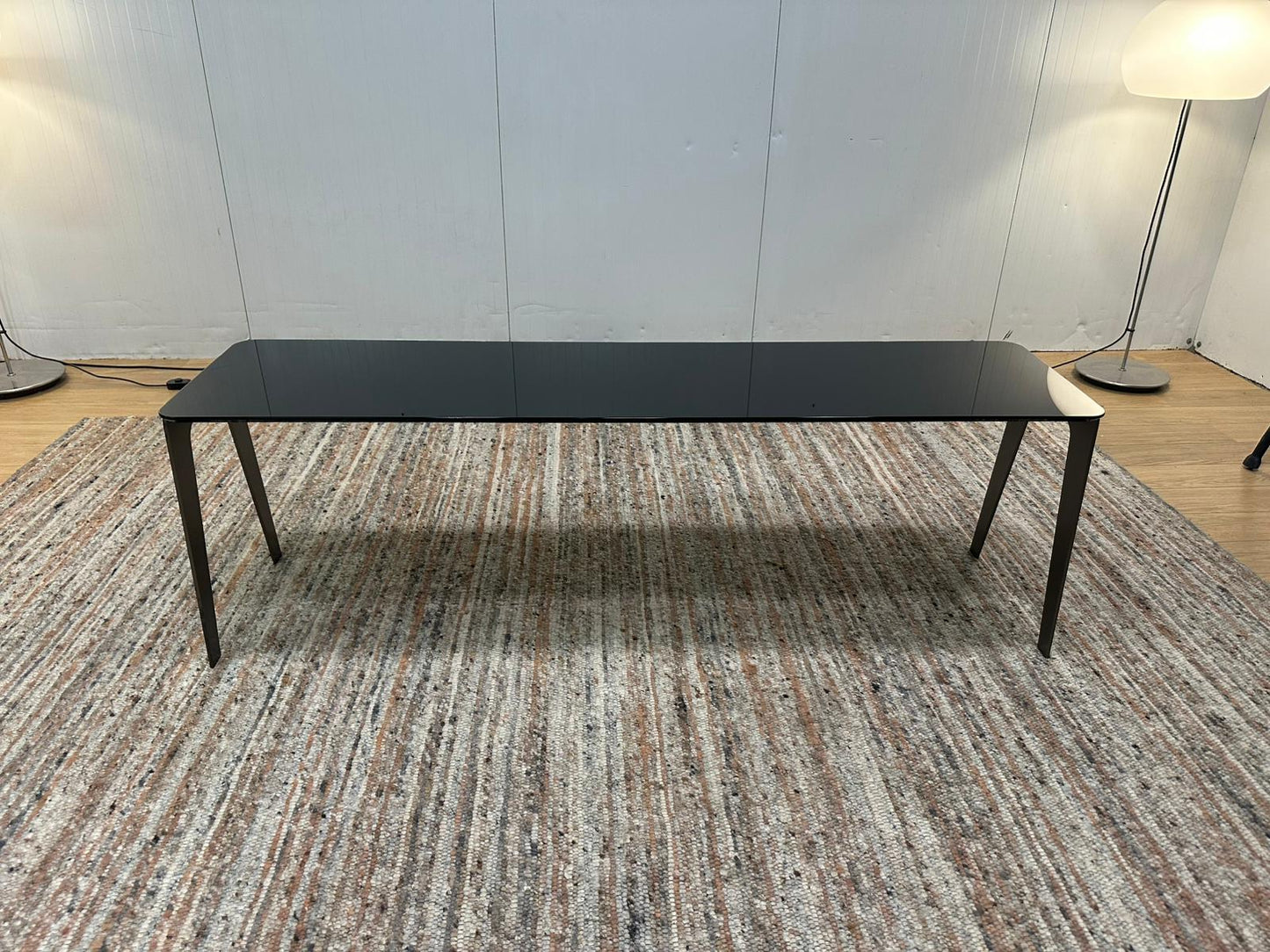 ZGAN Minotti Kirk Console Bijzettafel | NP: €7.000