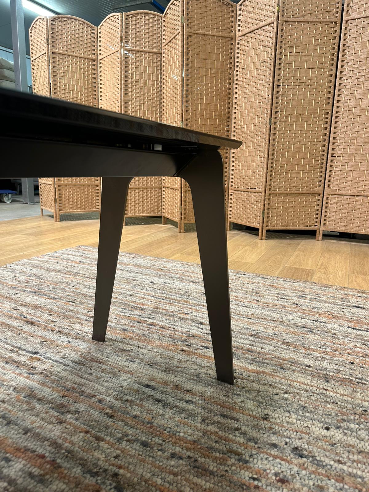 ZGAN Minotti Kirk Console Bijzettafel | NP: €7.000