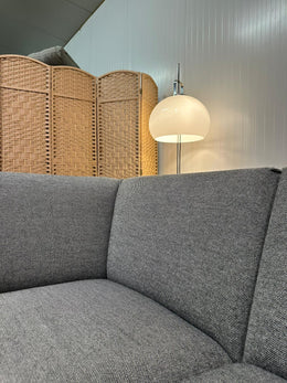 Nieuwstaat Design on Stock Aikon Hoekbank – NP: €8.000
