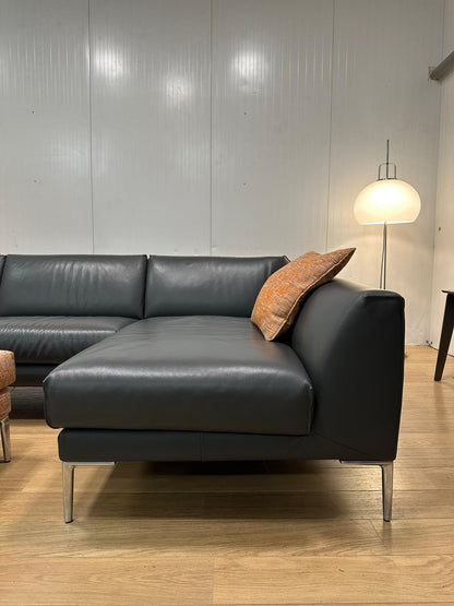 Nieuwstaat Pode Fold Hoekbank Leer – NP: €8.500