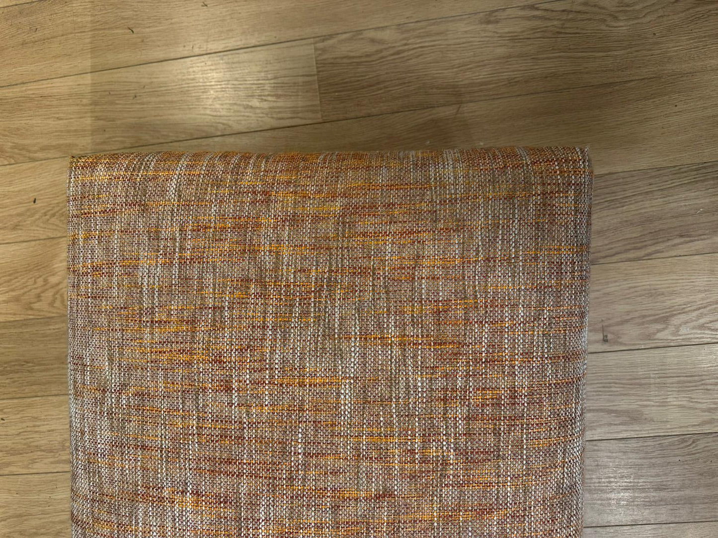Nieuwstaat Pode Fold Hocker Oranje – NP: €1.650
