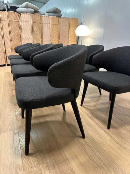 Nieuwstaat Minotti Dining Little Armchair – NP: €1.958