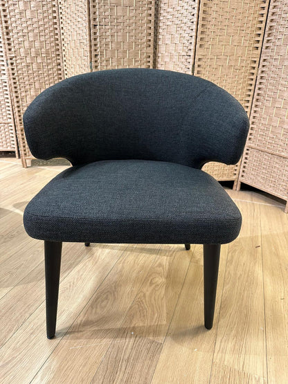 Nieuwstaat Minotti Dining Little Armchair – NP: €1.958