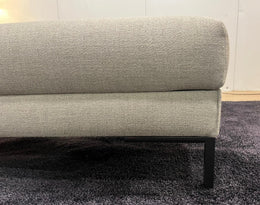 Nieuwstaat Design on Stock Aikon Hocker – NP: €1.250